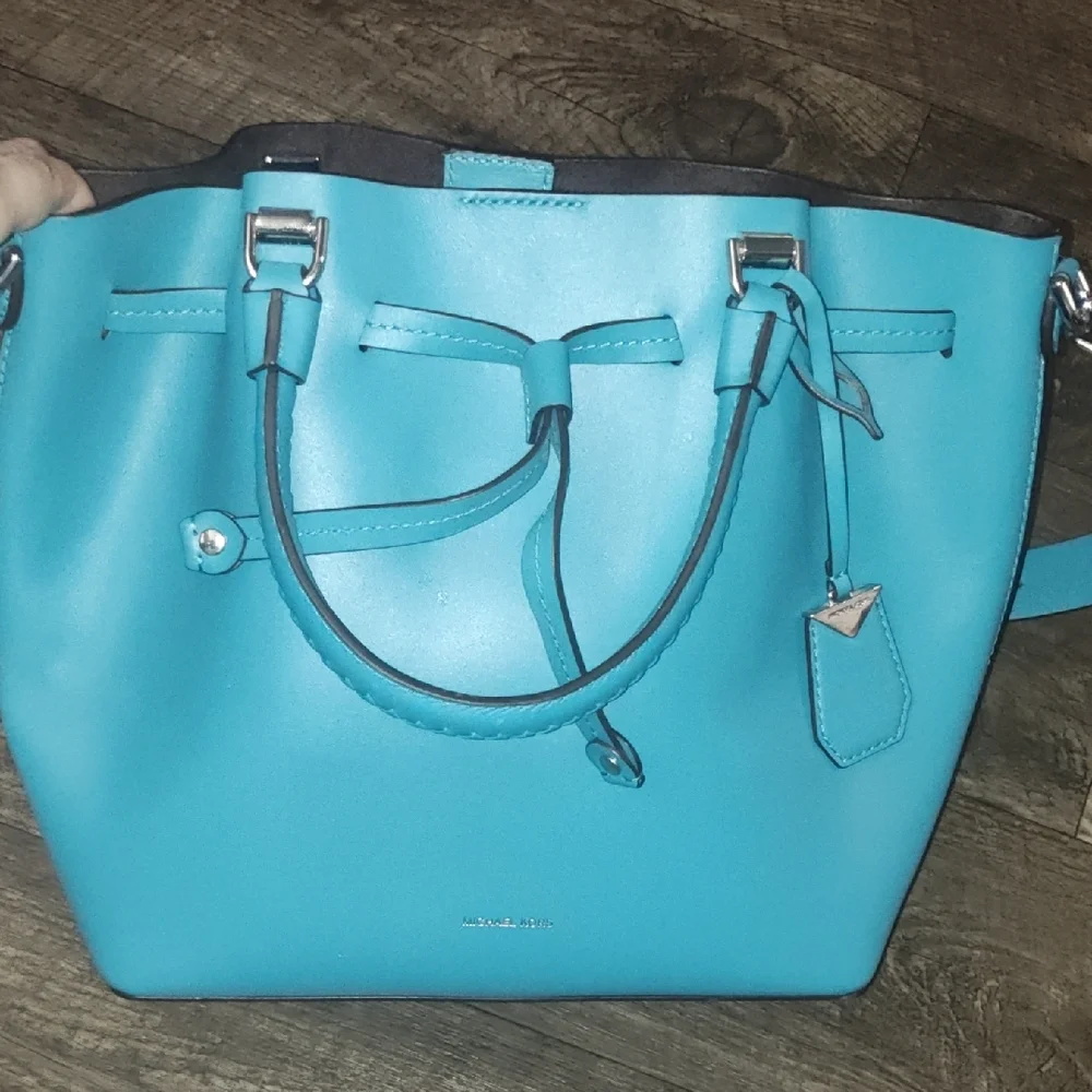 Michael Kors Turquoise Tote Bag - Picture 3 of 4